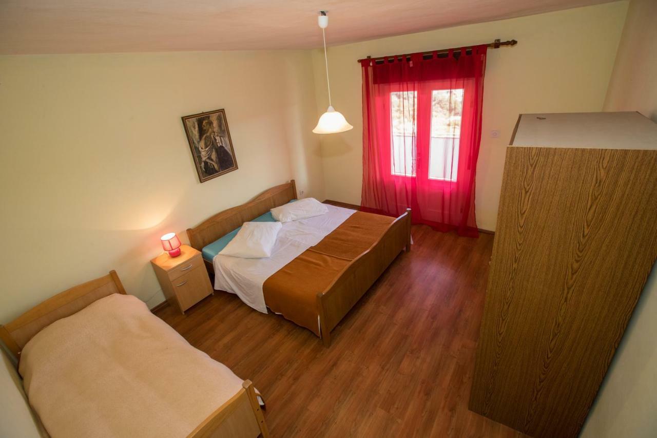 Apartments Renata Kampor ภายนอก รูปภาพ