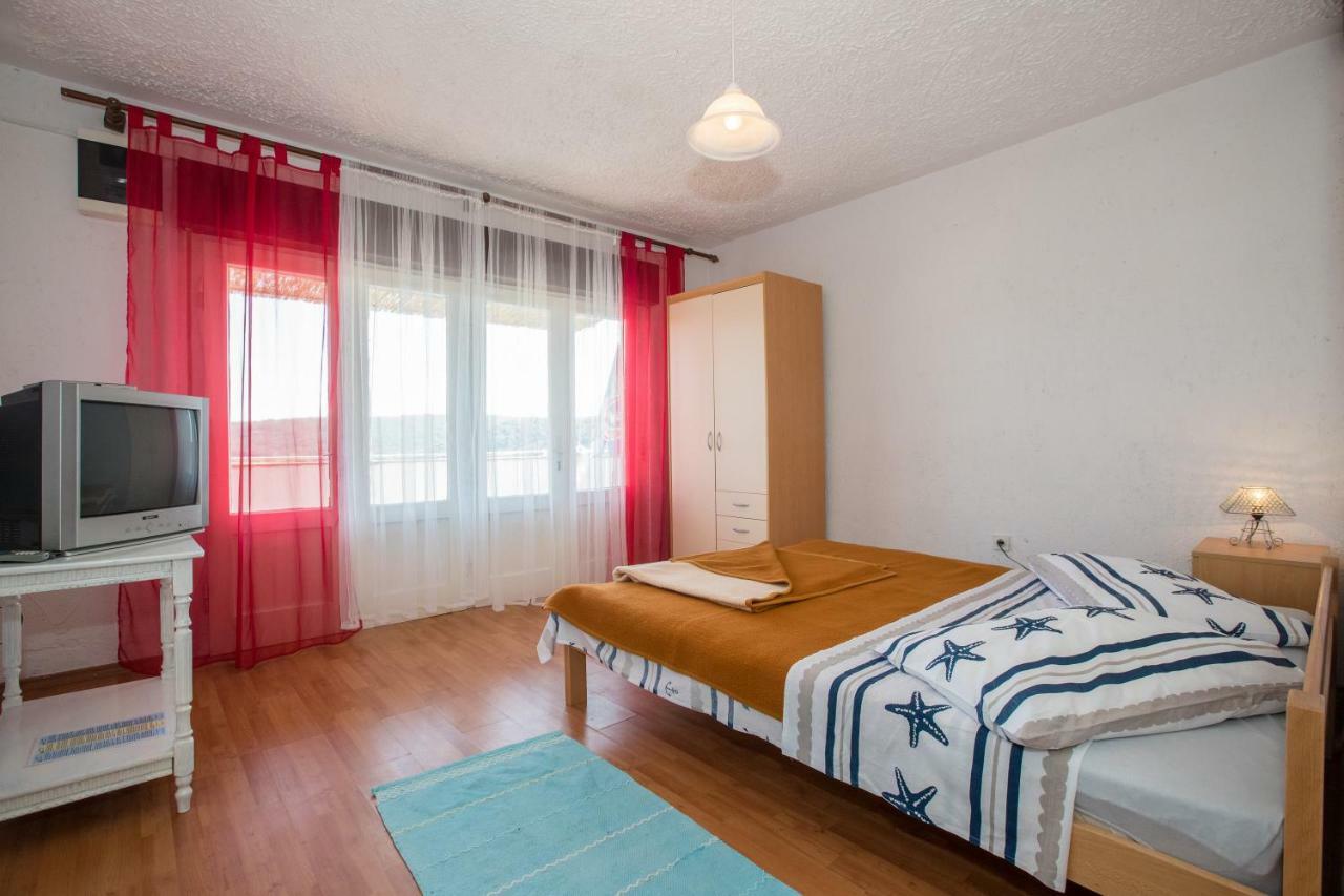 Apartments Renata Kampor ภายนอก รูปภาพ
