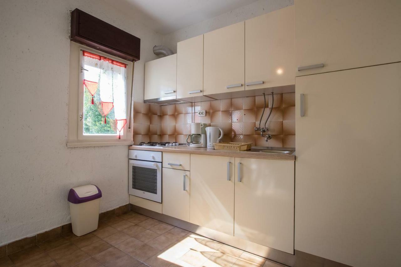 Apartments Renata Kampor ภายนอก รูปภาพ